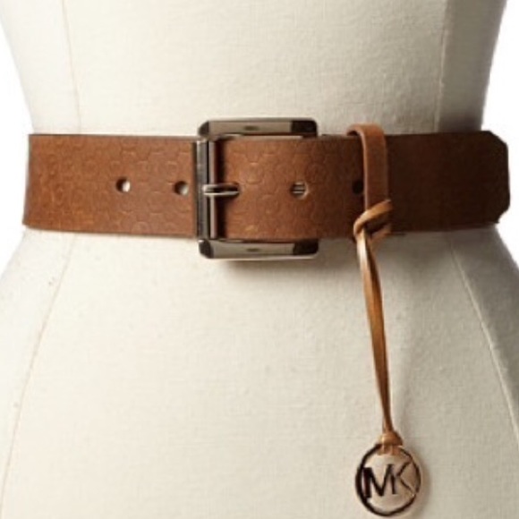 COPY - ❤️MICHAEL KORS BELT - Picture 1 of 6